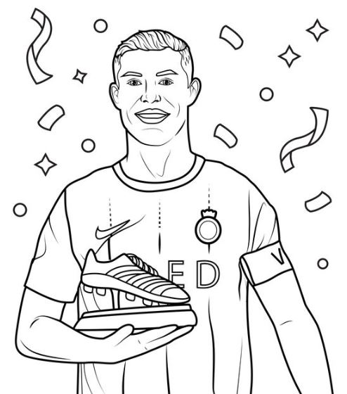Ronaldo cười tươi rạng rỡ tại đội bóng hiện tại